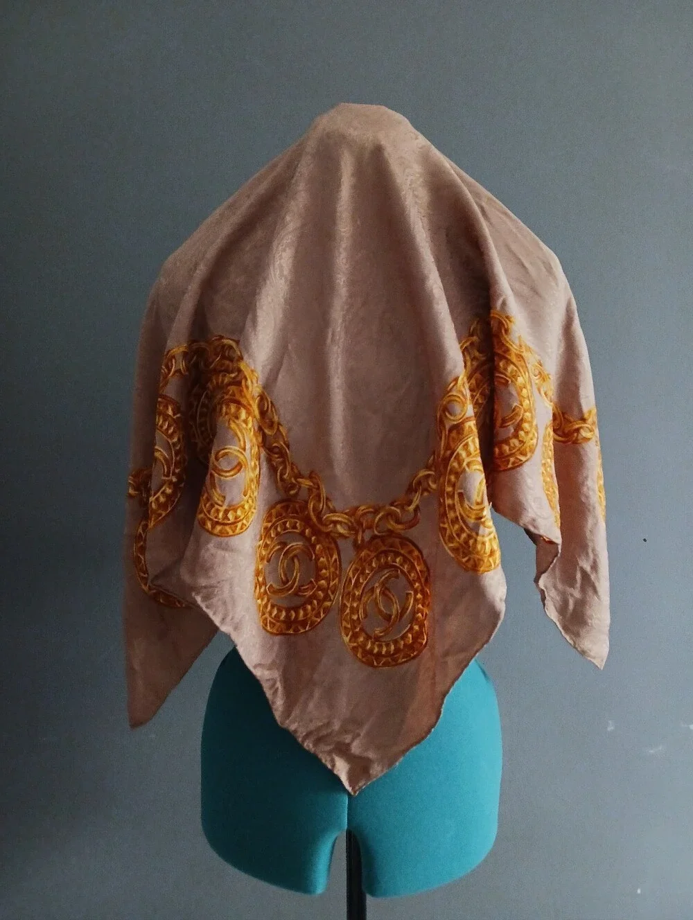CHANEL Vintage  Beige Scarf with Gold Chain Medallion Motif  34